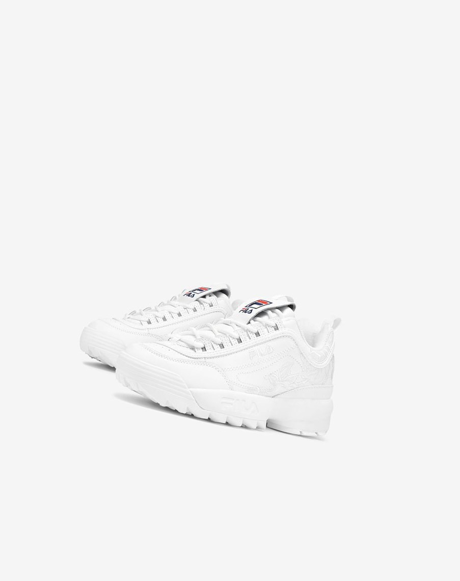 Fila Disruptor 2 Embroidery Sneakers Wht/Fnvy/Fred | 65EOBFTPM