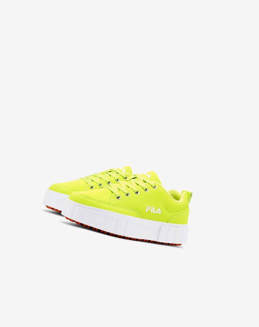 Fila Sandblast Low Sneakers Sfty/Sfty/Wht | 61LBSFKCR